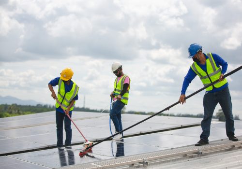 mantenimiento de paneles solares